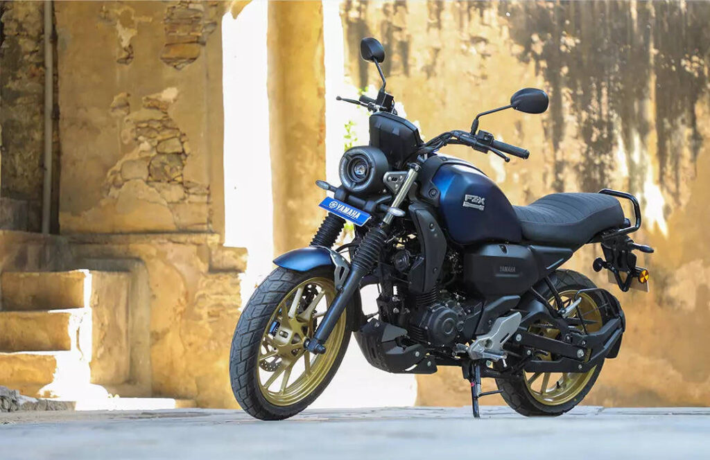 Yamaha FZ-X 2025 Review: Neo Retro Cool – A Stylish Blend of Retro and Modern
